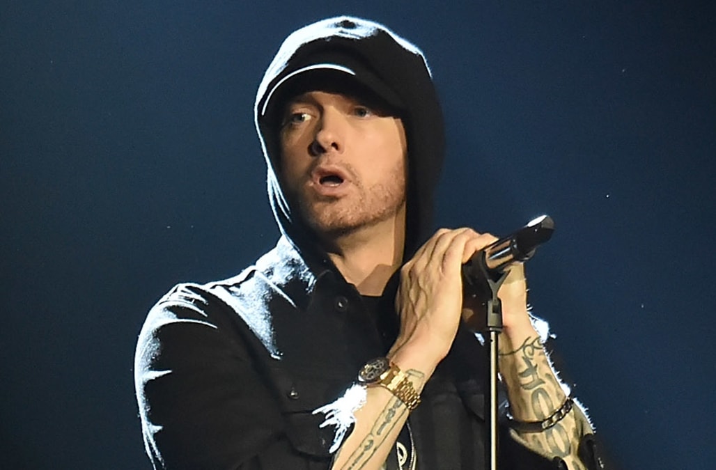 Новая песня эминема. Eminem 2022. Рэпер Эминем 2021. Маршал Эминем. Эминем камикадзе.