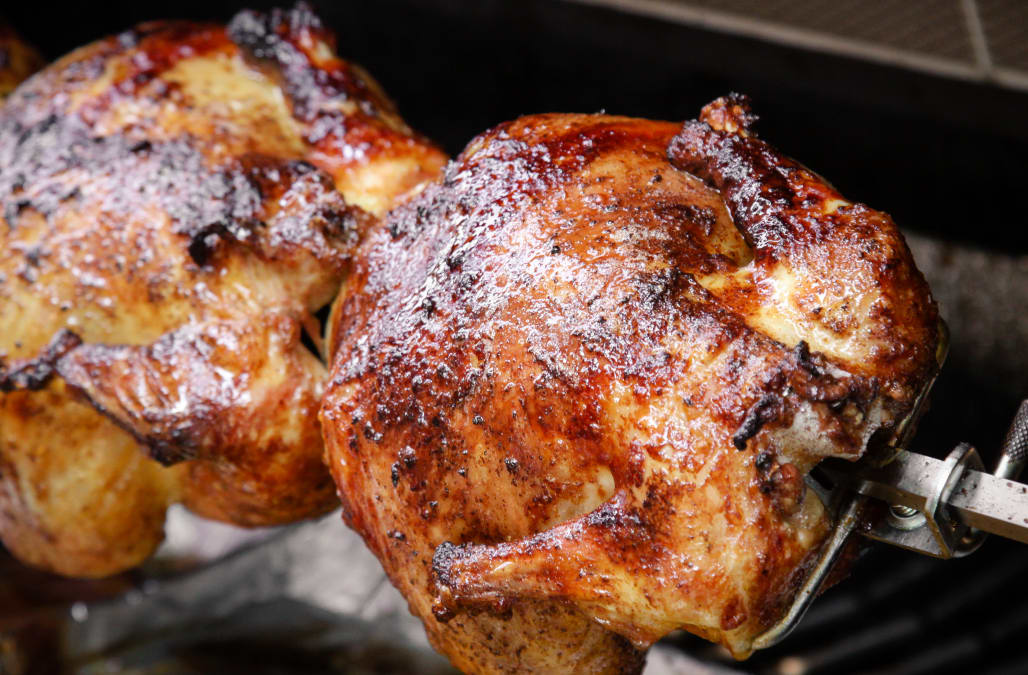 Secrets To Picking Out The Best Rotisserie Chicken At The Grocery