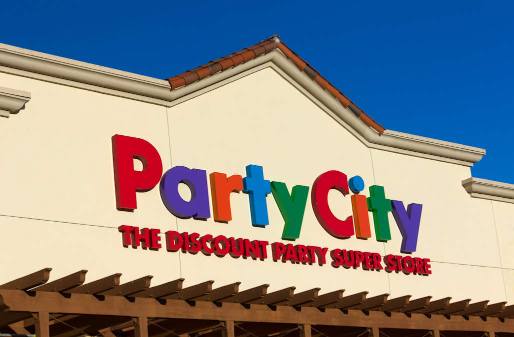 Party City moves to Amazon