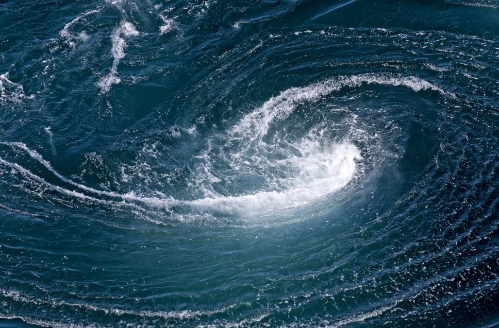 Double whirlpools spotted in the ocean for the first time •