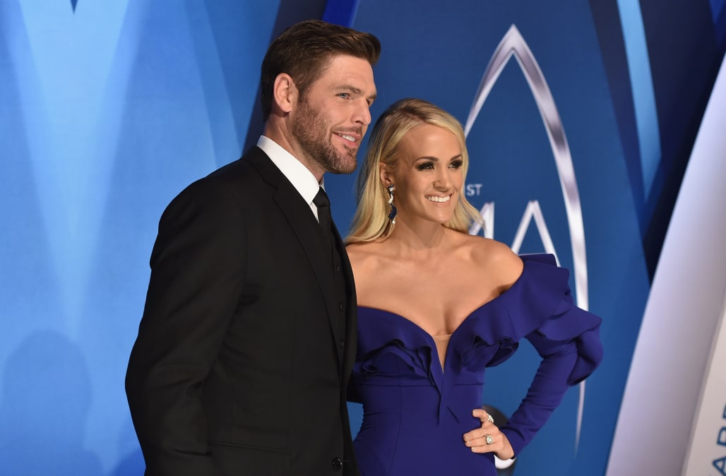 Carrie Underwood's husband Mike Fisher makes emotional plea for help in  very rare post