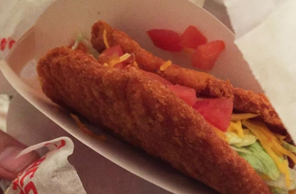 Taco Bells New Crispy Chicken Taco Shell Is Absolutely Glorious