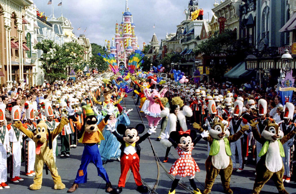 Disney World employees share the 7 things they wish park-goers would ...