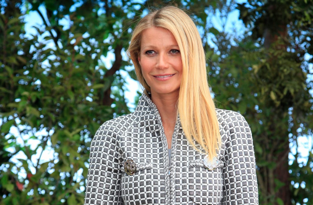 Gwyneth Paltrow Talks True Sexuality Flashes Her Enviable Abs