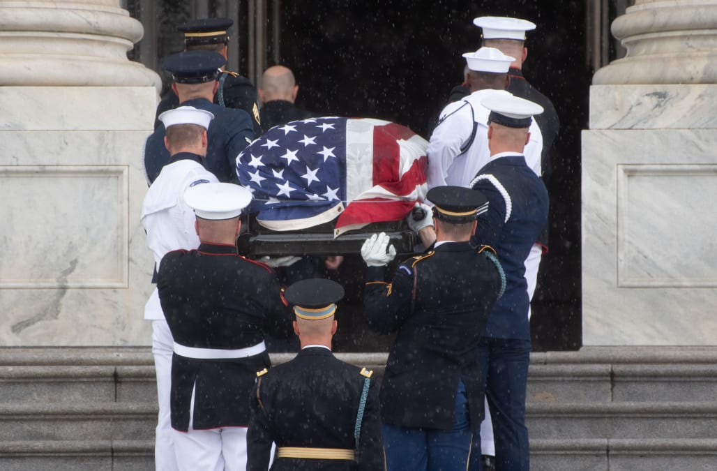 Sen, John McCain honored at US Capitol ceremony