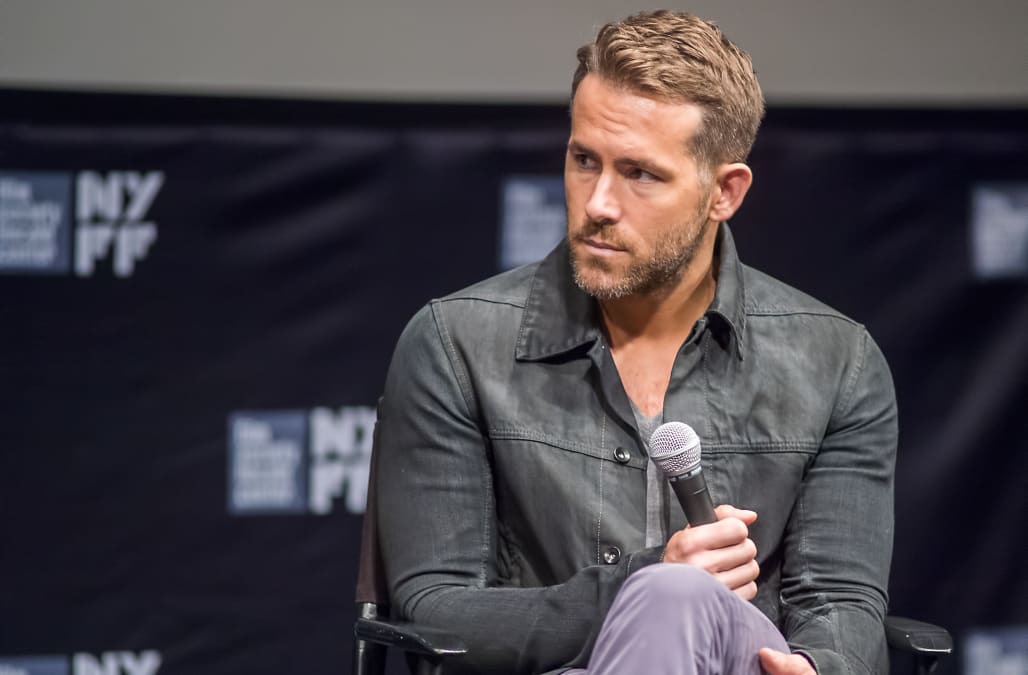 Ryan Reynolds Father Dies After Battle With Parkinsons Disease 