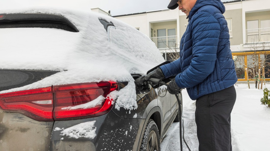 Chinese startup claims its EV battery can charge in 6 minutes — even in extreme cold