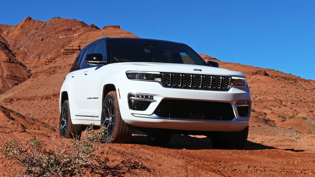 2022 Jeep Grand Cherokee Review | Longer, better, faster, finer
