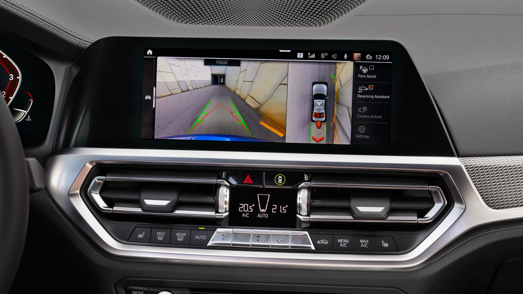 BMW entfernt Touchscreen aus einer Reihe von Modellen aufgrund von Chipmangel€