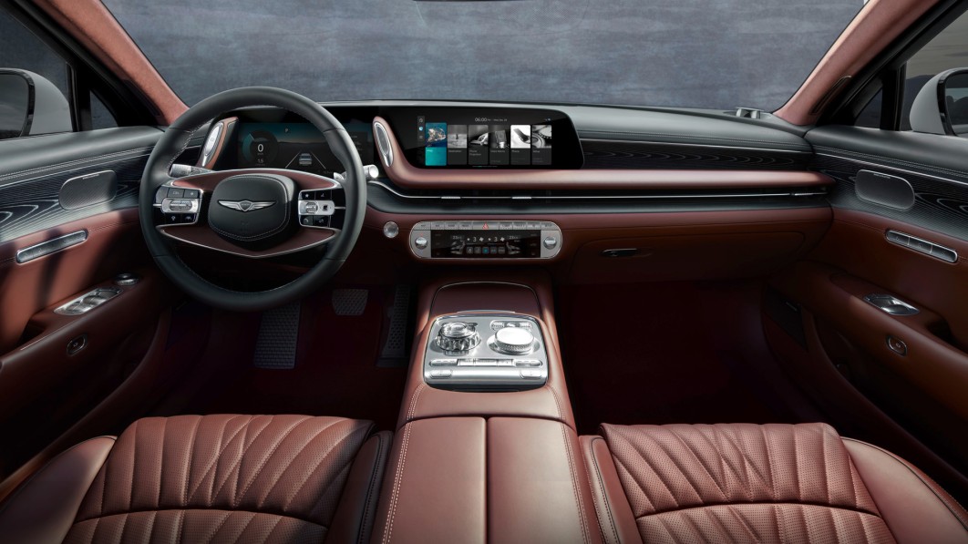 New Genesis G90 interior is bold, colorful and packed with decadence