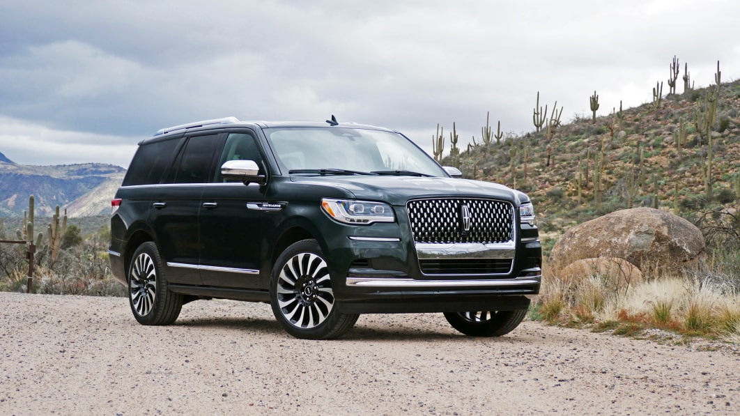 2022 Lincoln Navigator First Drive Review | It's greener now. Literally.