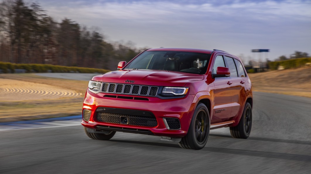 Jeep performance models, tow ratings won't suffer with I6, boss says