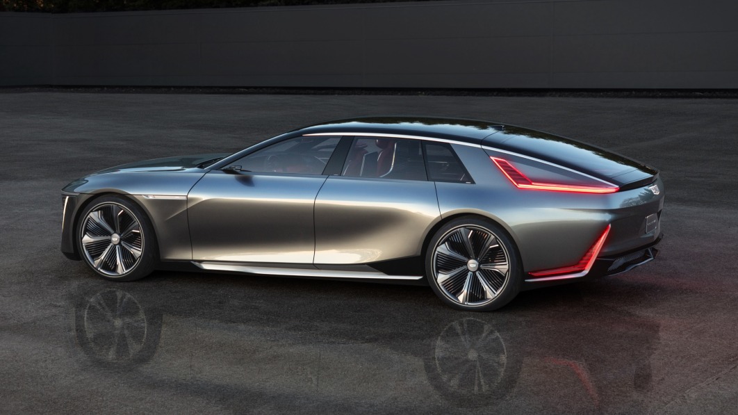 Cadillac Celestiq als Elektroauto der Luxusklasse enthüllt