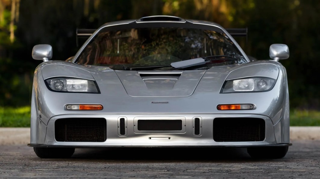 McLaren F1 with unique headlights ready to make auction headlines