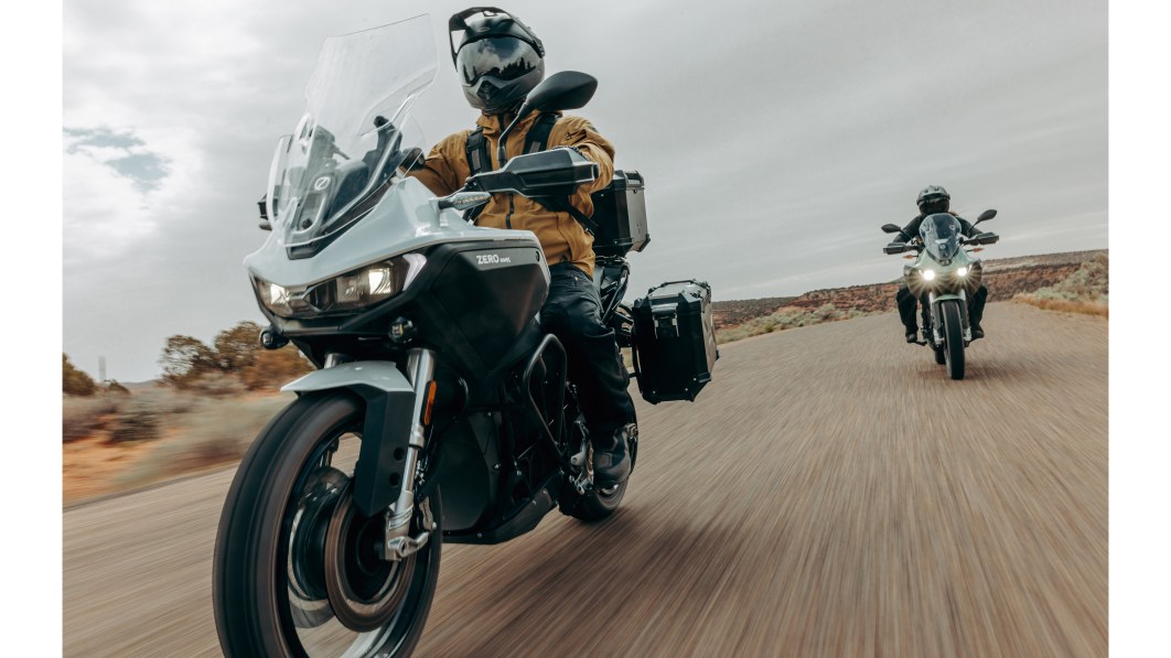 Zero Motorcycles unveils electric 2023 DSR/X adventure model | Autoblog
