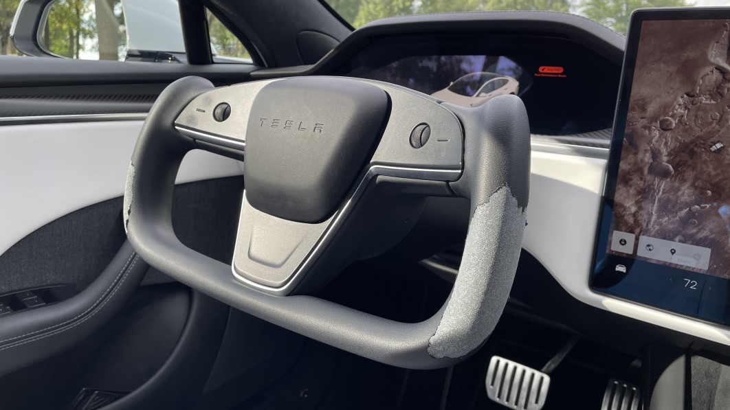 Here's what a rental Tesla Model S interior looks like after