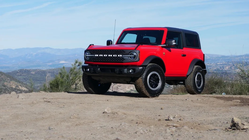 Ford reportedly offering $2,500 for Bronco buyers to change orders - Autoblog