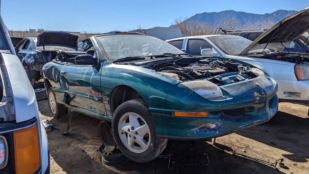Junkyard Gem: 1997 Pontiac Sunfire Convertible