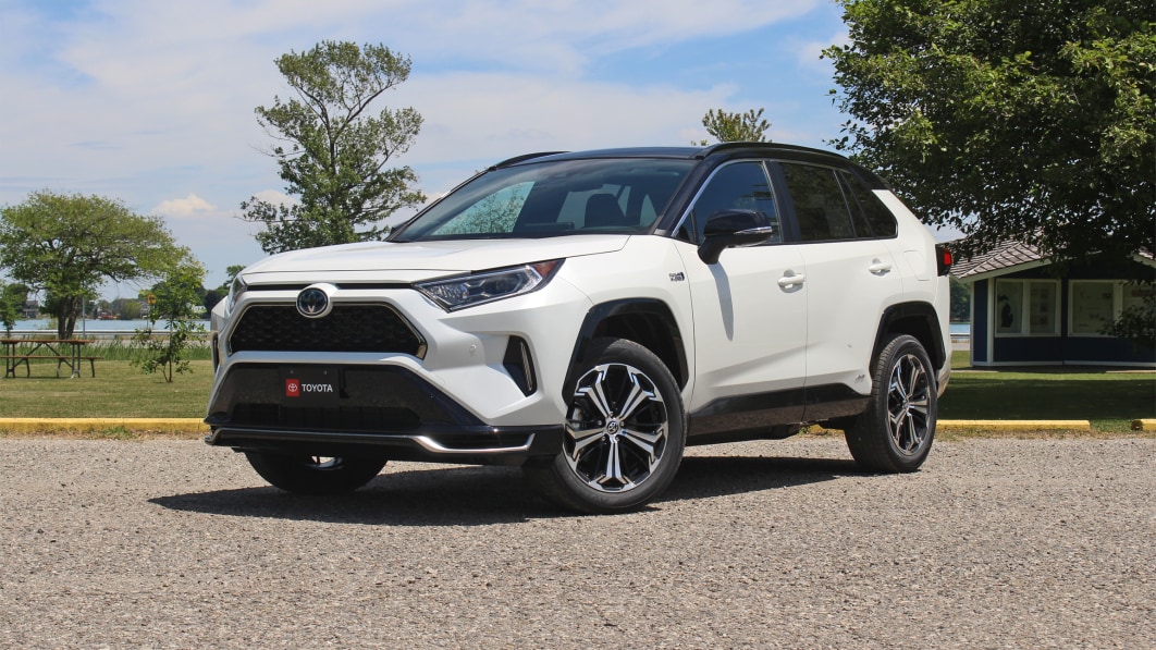 Retiro del mercado del Toyota RAV4 Prime 2021 debido a un posible estancamiento en clima frío