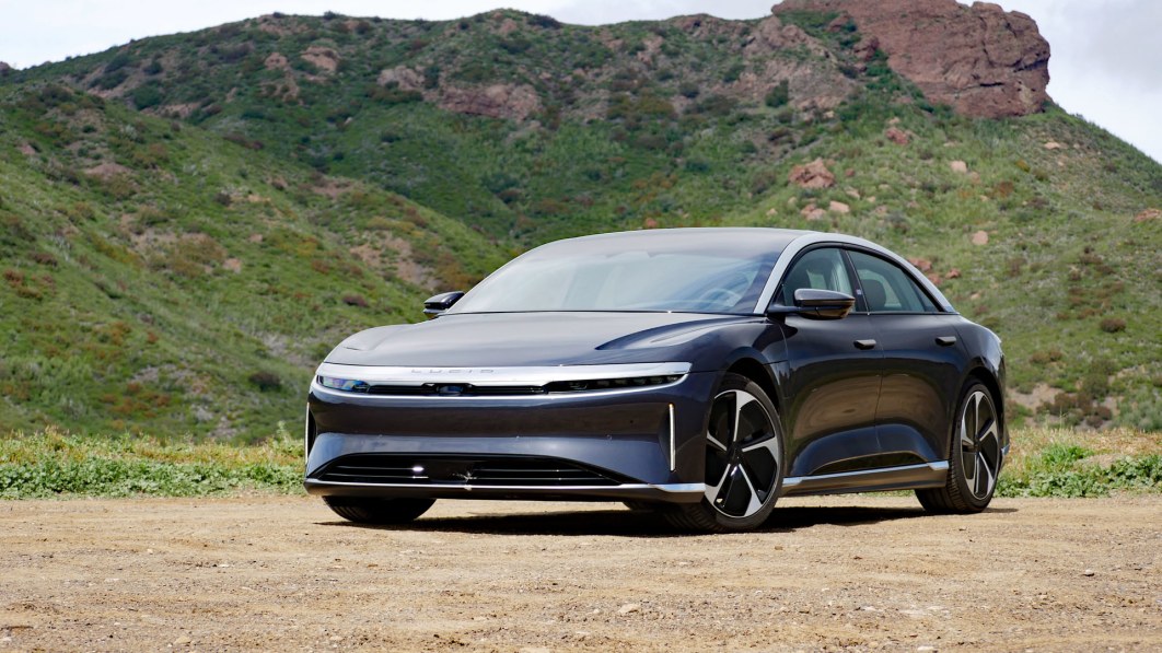 Lucid-Air-Touring-front.jpg