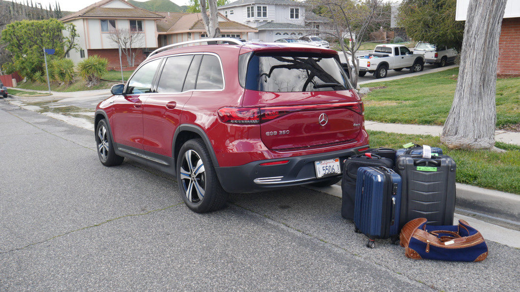 Mercedes-Benz EQB Luggage Test: How much cargo space? - Autoblog
