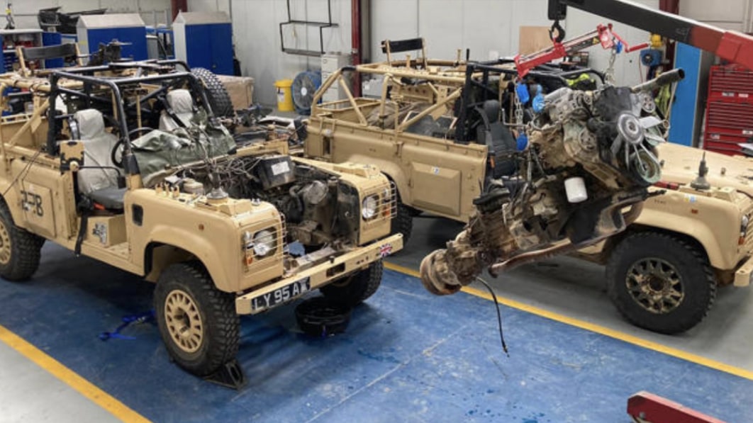Land Rover del ejército británico, al menos 4 de ellos eléctricos