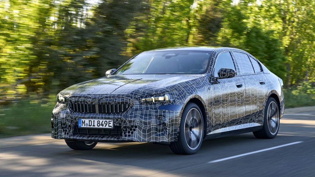 BMW plays it safe with design of new electric sedan, the 2024 i5