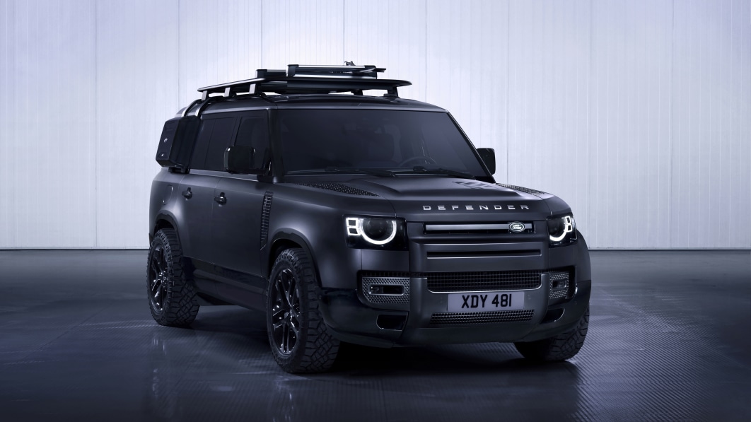 2024 Land Rover Defender 130 adds V8, new Outbound 5-seat version - Autoblog