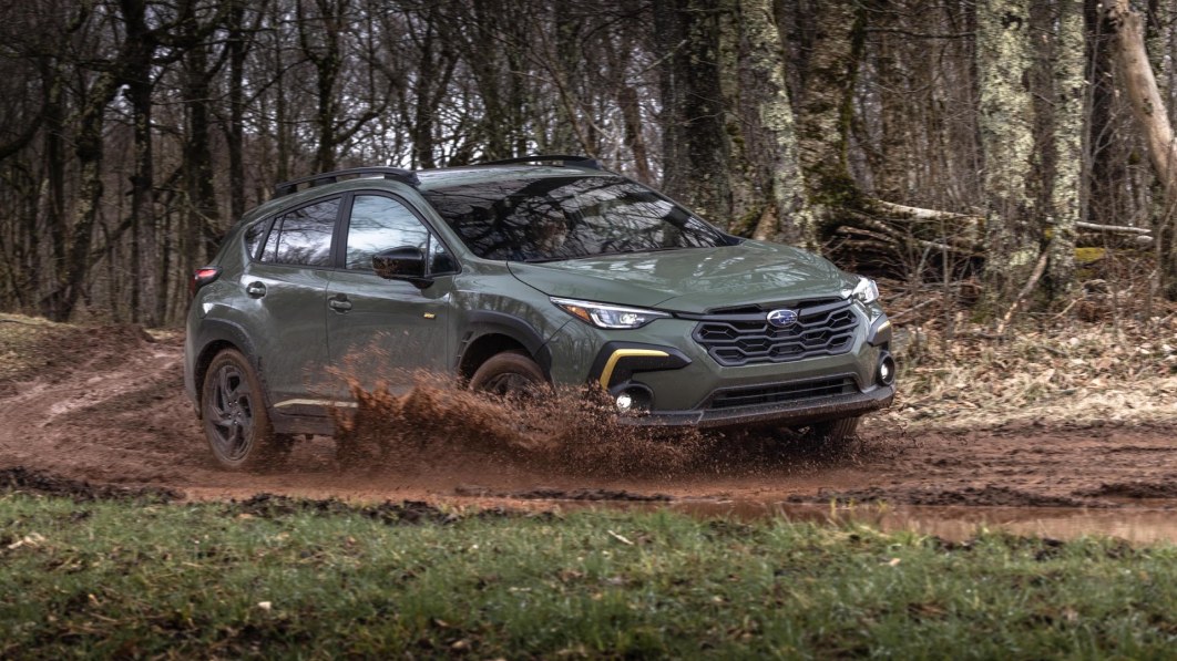 2024-Subaru-Crosstrek-Sport-green-action-mud.jpg