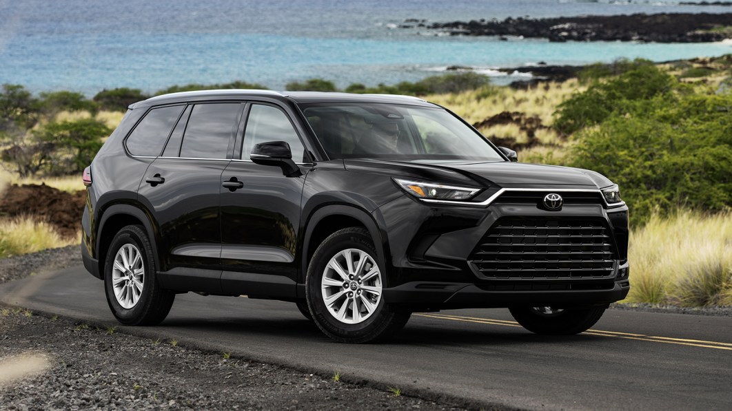 2024 Toyota Grand Highlander Review: A strong, new three-row