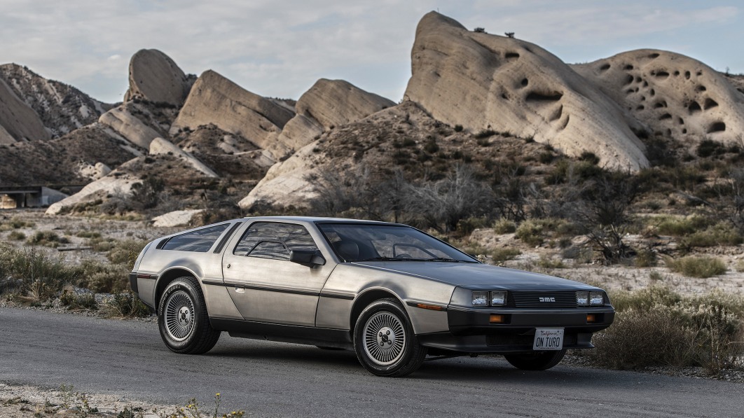 1981 DeLorean DMC-12 Retro Review: We drive it 42 years in the future -  Autoblog