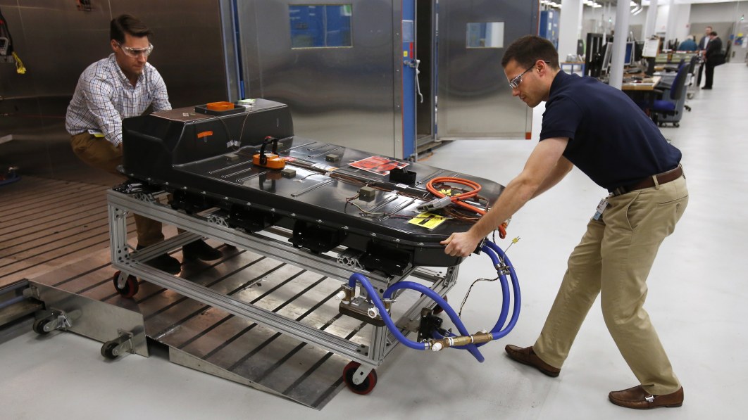 GM wird Berichten zufolge die Batteriemodule des Chevy Bolt ersetzen, um das Brandrisiko zu verringern