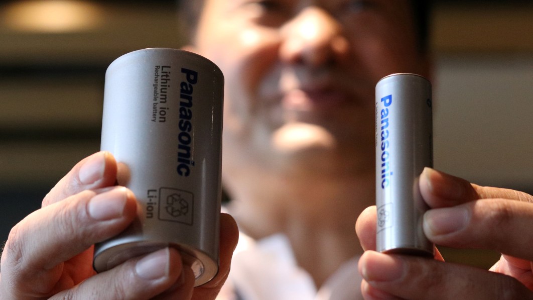 Panasonic evaluating choices of U.S. state for battery plant