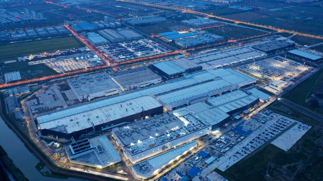 Tesla plant neues Werk in Shanghai, um die Kapazität in China mehr als zu verdoppeln