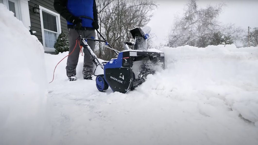 This all-electric snow thrower is out there for 25% off proper now
