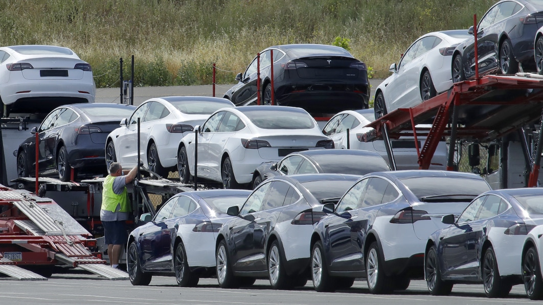 Tesla recalls 360,000 cars with ‘Full Self-Driving’ to address crash risks