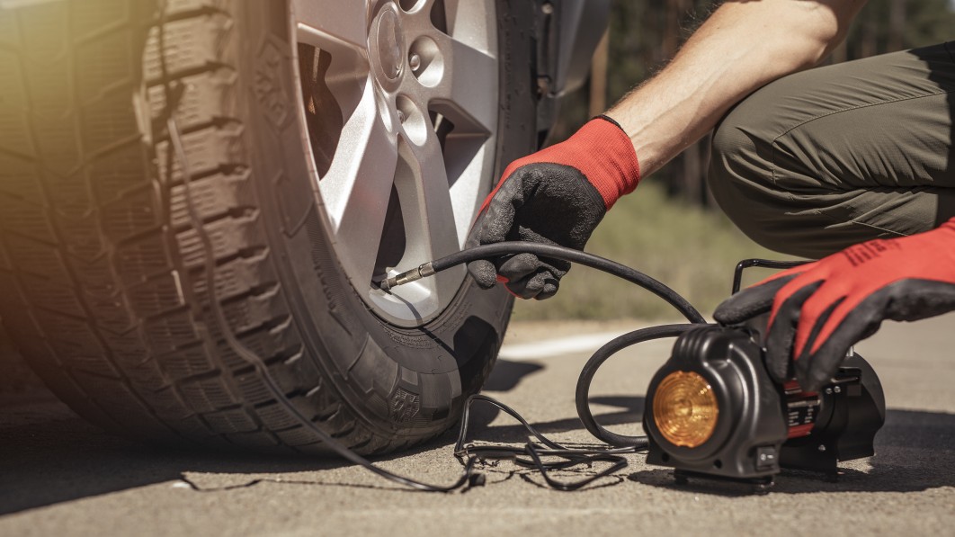 This Is the Best Time to Buy a Portable Air Compressor on Amazon