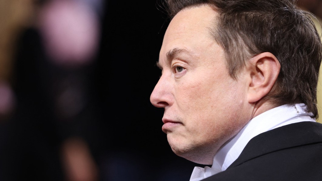 Elon Musk touted the ‘importance’ of Tesla being a publicly traded company just 4 years after trying to take it private with his ‘funding secured’ tweet