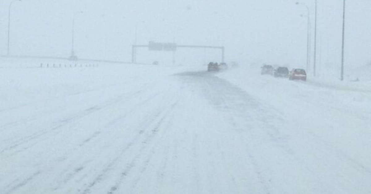 Southern Alberta Snow Causes Highway Closures, RCMP Warnings | HuffPost ...