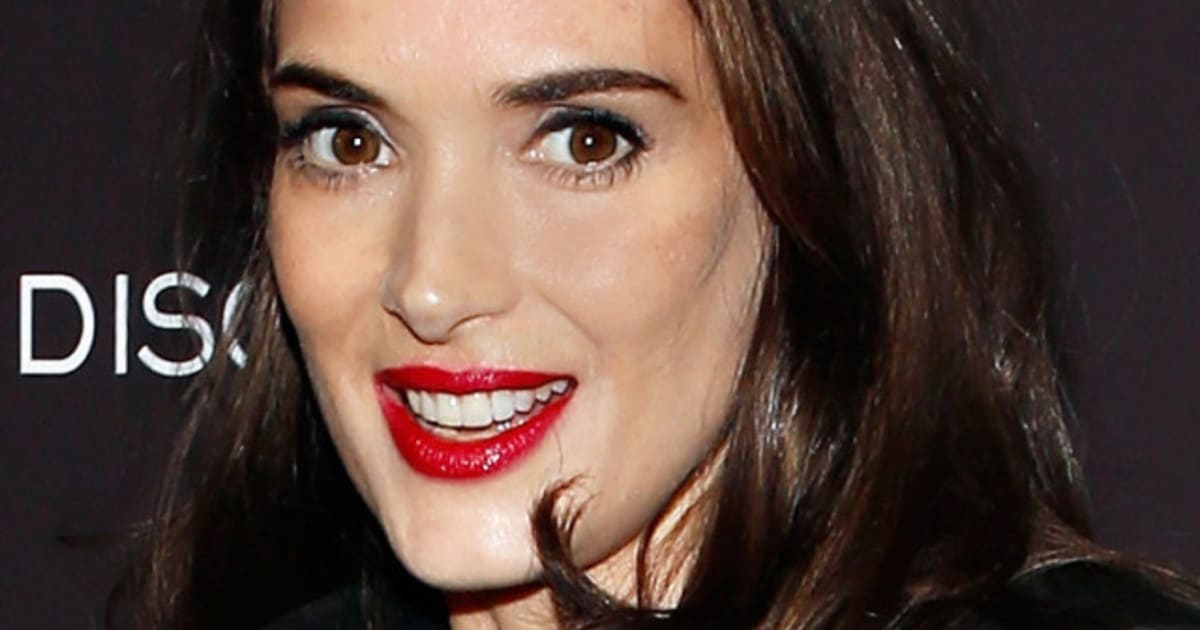 Winona Ryder's Bold Red Lips: 'Beetlejuice' Actress Poses On ...