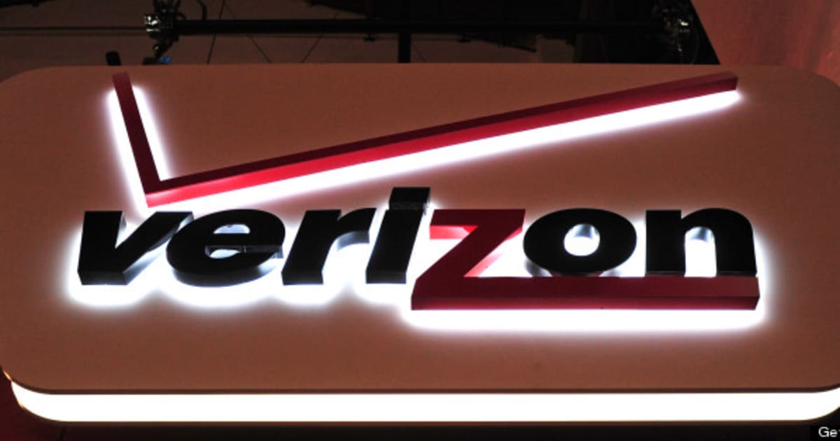 Verizon Bids For Wind Mobile: Canadian Telecom Stocks Plummet On News