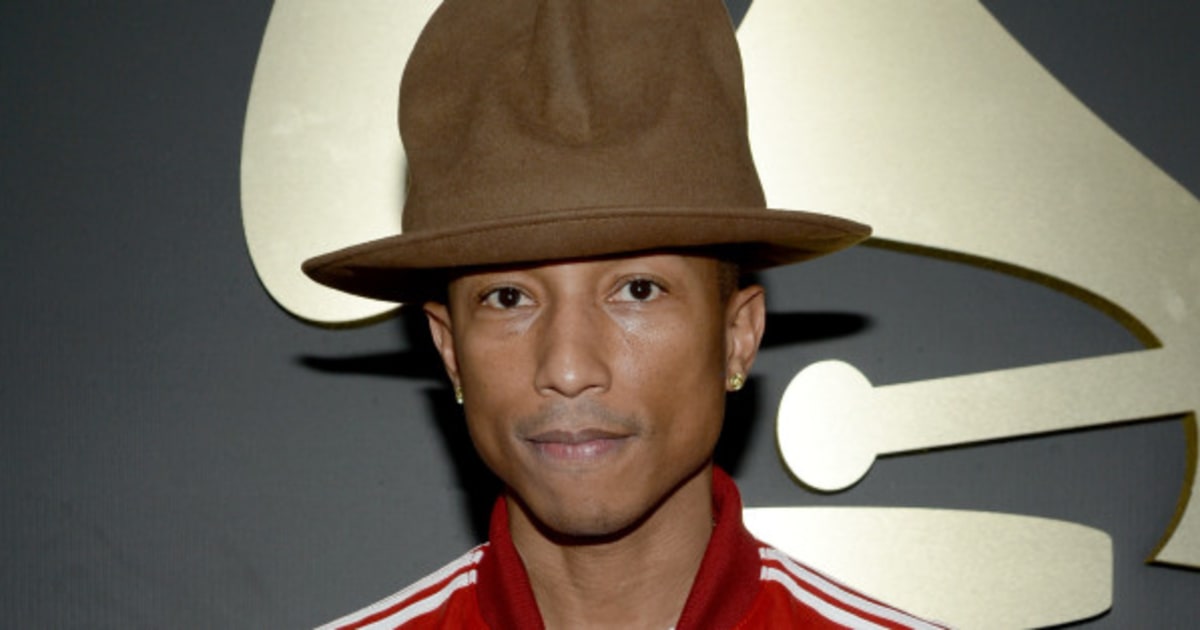 Pharrell Williams' Mountie Hat On Grammys Red Carpet Is A Fashion Do ...