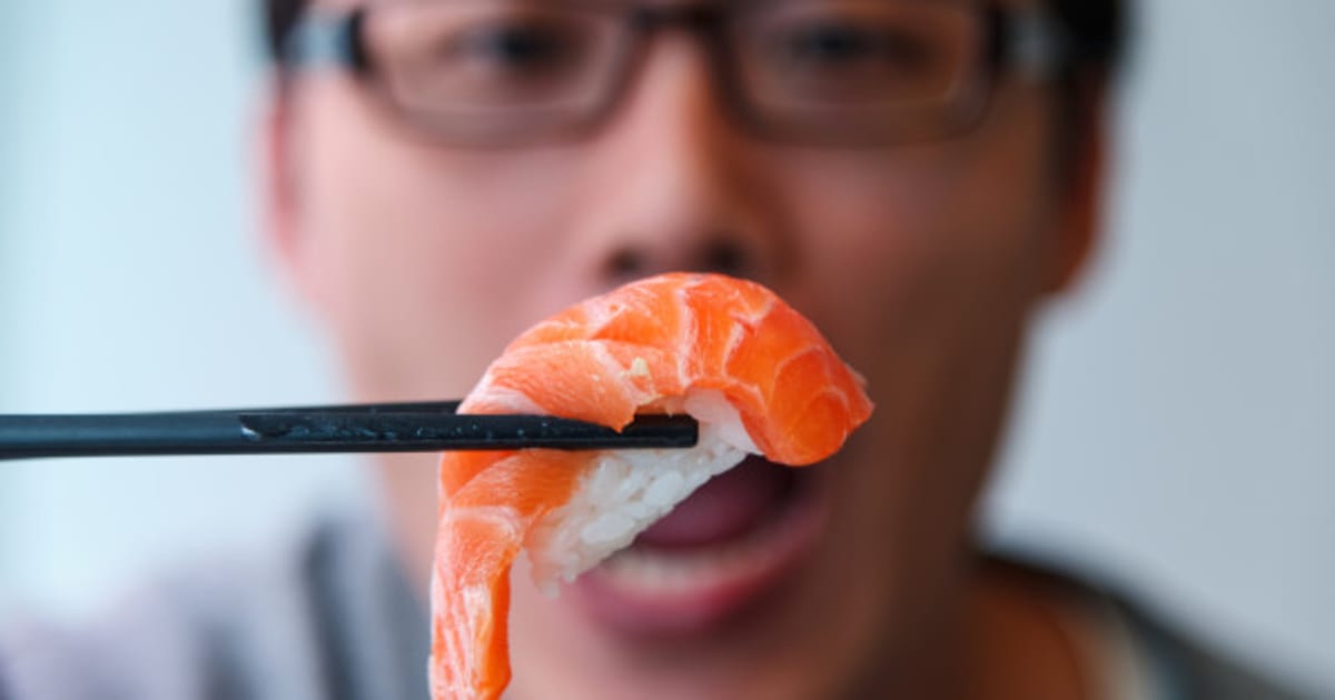 sushi tapeworm зурган илэрцүүд