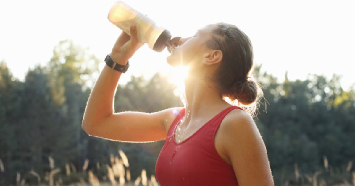 4 Reasons You Need To Drink More Water | HuffPost Canada