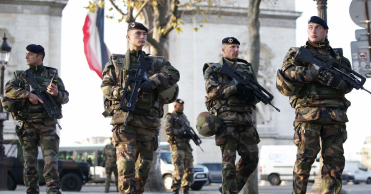 Le gouvernement double la prime des soldats de l'opération Sentinelle | Le Huffington Post