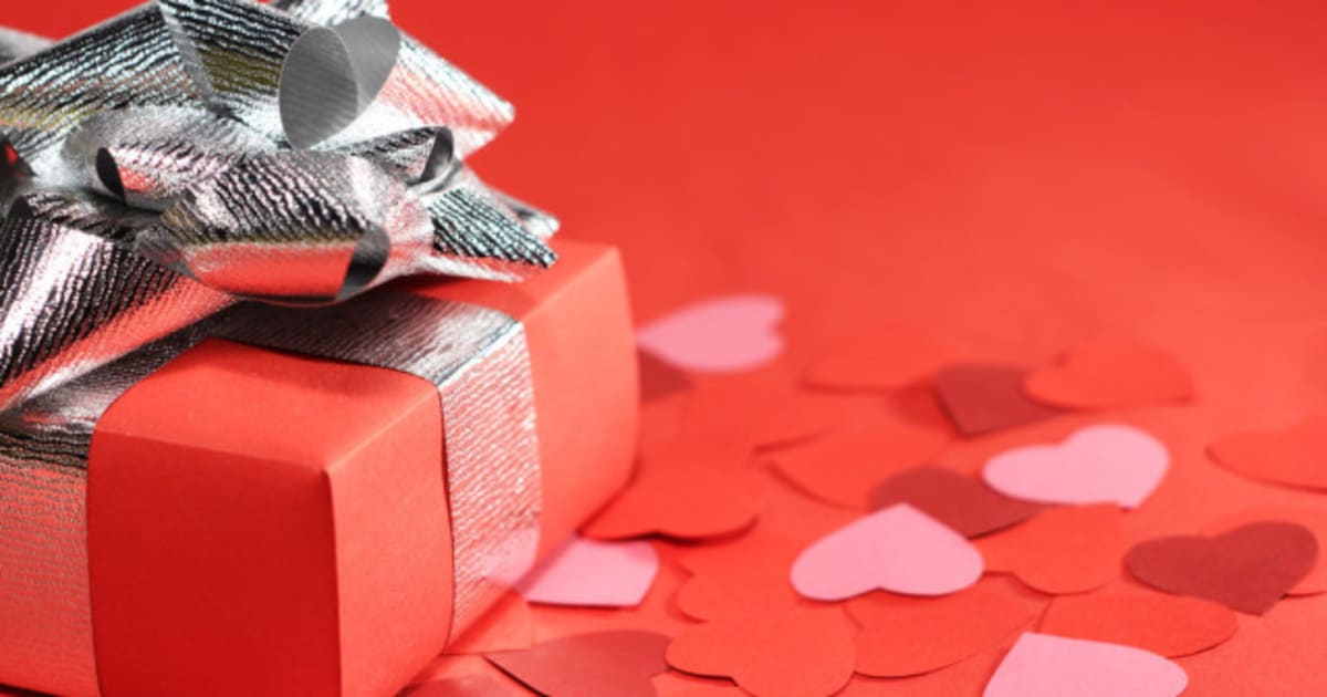 Valentine's Gifts 50 Stylish Present Ideas For Him And