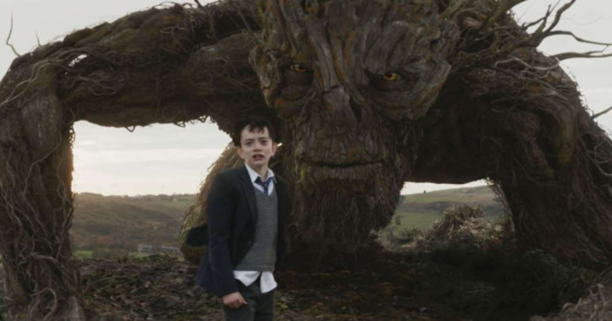 Un Monstruo Viene A Verme Pelicula Completa En Español