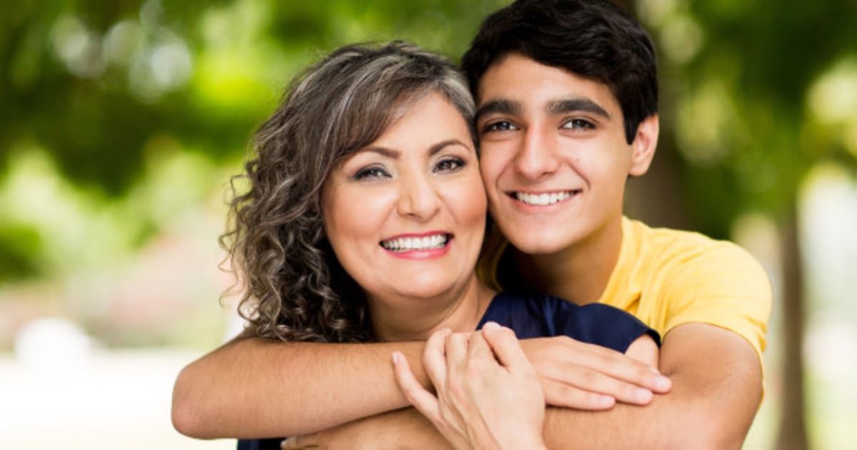 Mother Son Relationships Why Having A Mama S Boy Isn T A Bad Thing   Http   I.huffpost.com Gen 5196392 Images N MAMAS BOY 628x314 