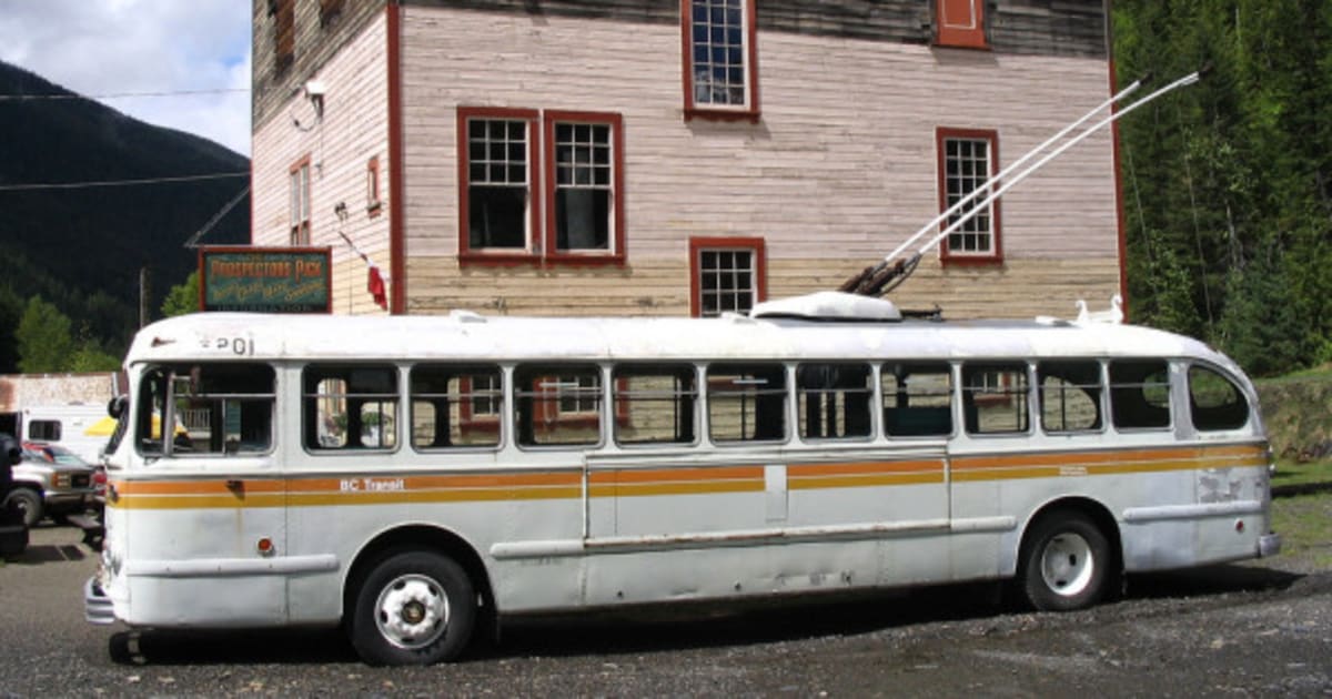 Vancouver Trolley Bus Fleet Lives In B.C. Ghost Town | HuffPost Canada