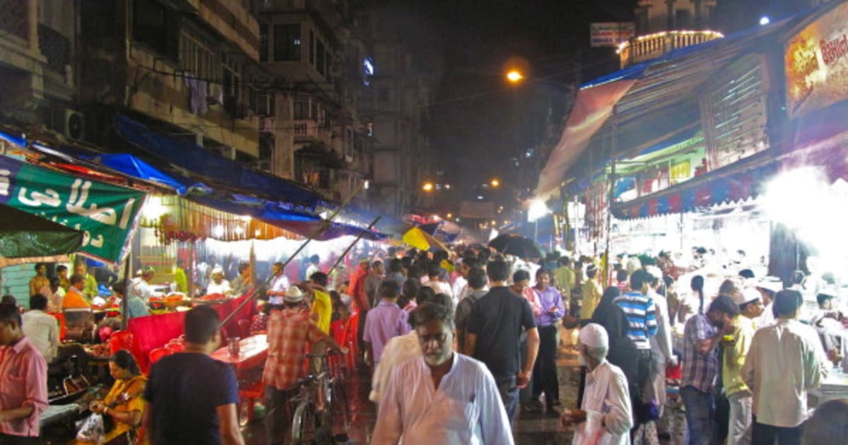 15 Mumbai Eateries You Shouldn't Miss This Ramzan | HuffPost India